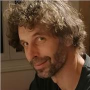 Donne des cours de français pour les étrangers